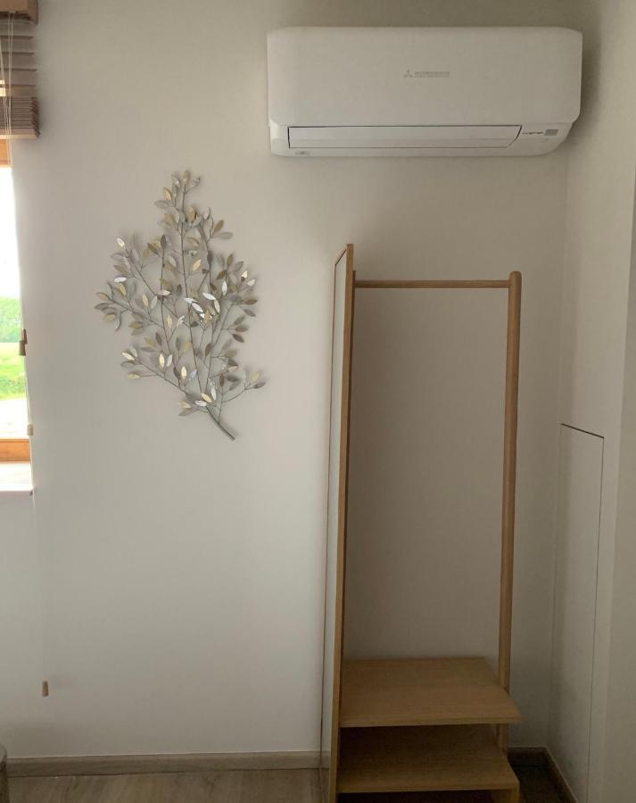 B&B Elzartwinning Hasselt Exteriör bild