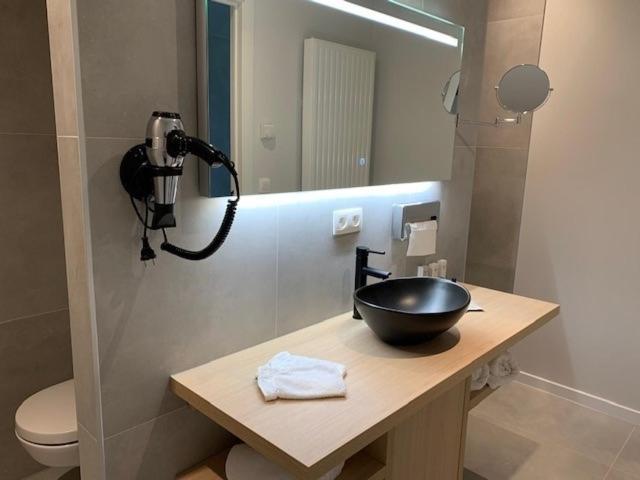 B&B Elzartwinning Hasselt Exteriör bild